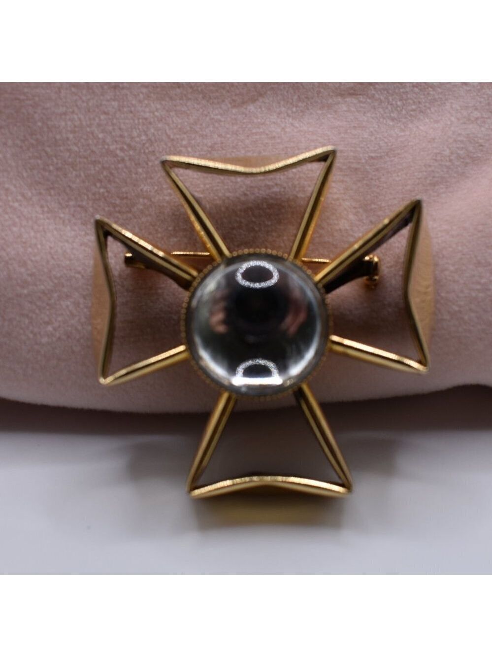 Stylish Gold Cross Brooch with Silver Accent